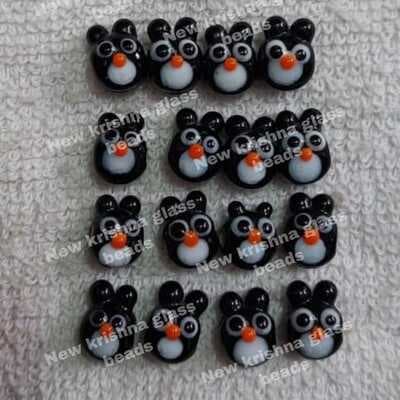 Owl glass beads