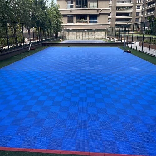INTERLOCKING RUBBER TILES