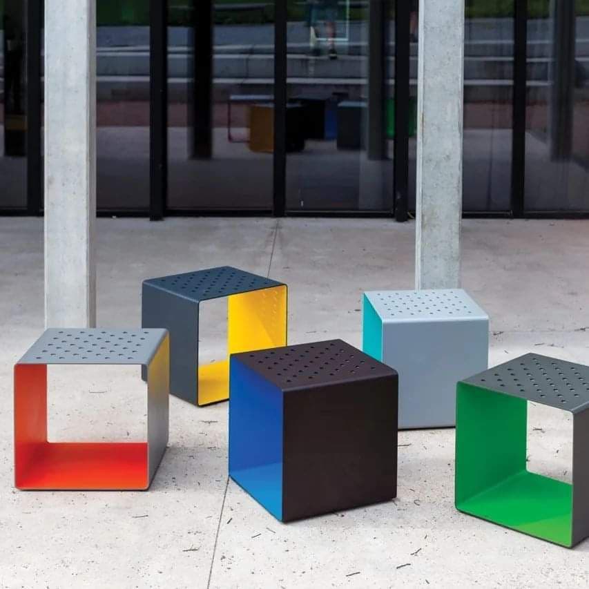 RADIUM SMART BENCH