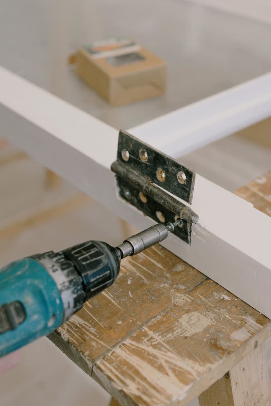 Window Hinges