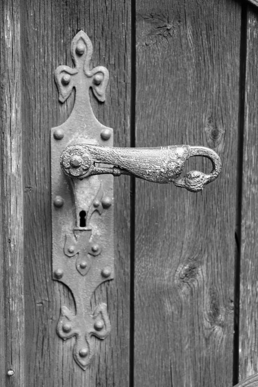 BLACK ANTIQUE HARDWARE