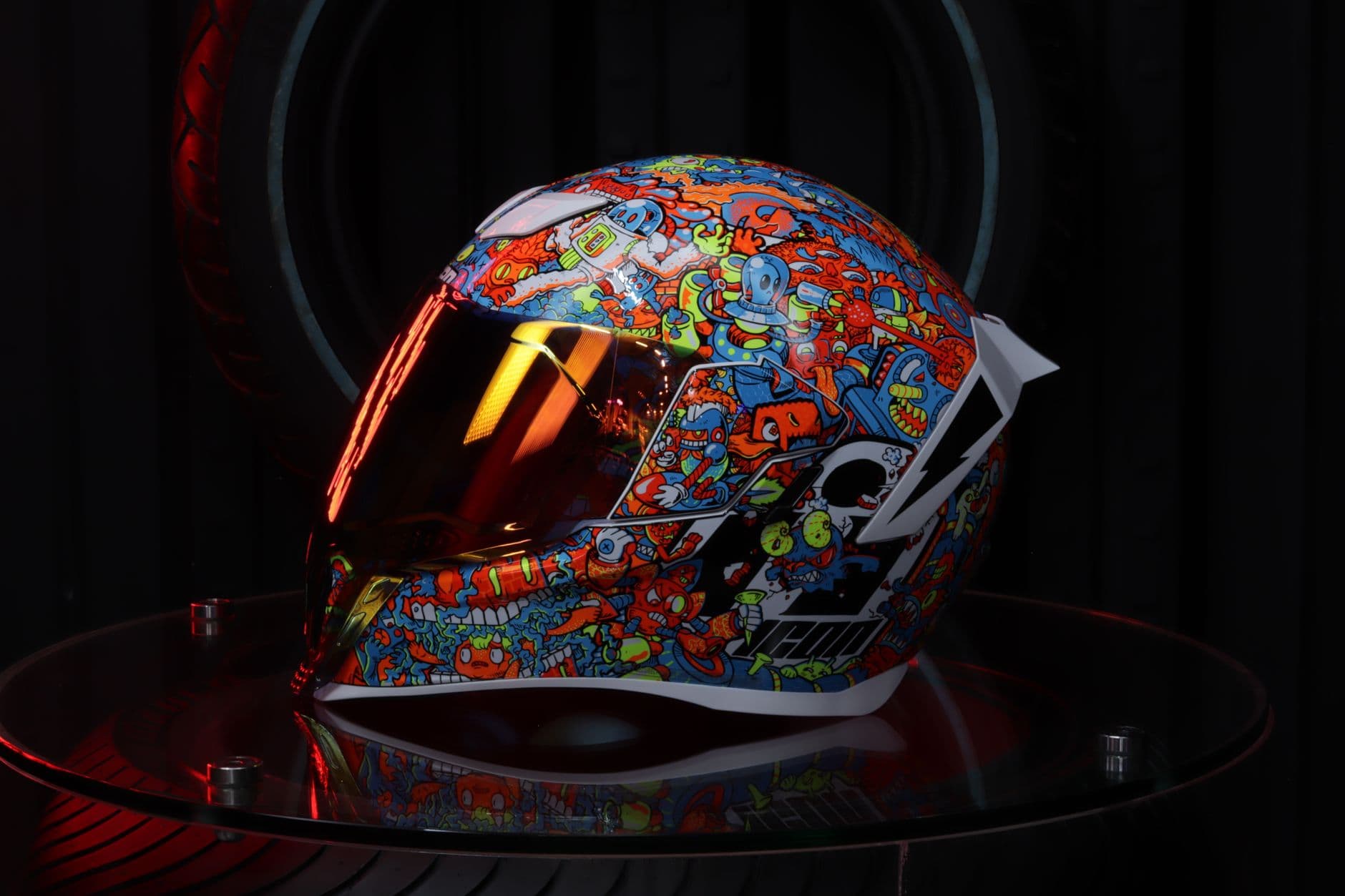 Graphic Full-Face Helmet