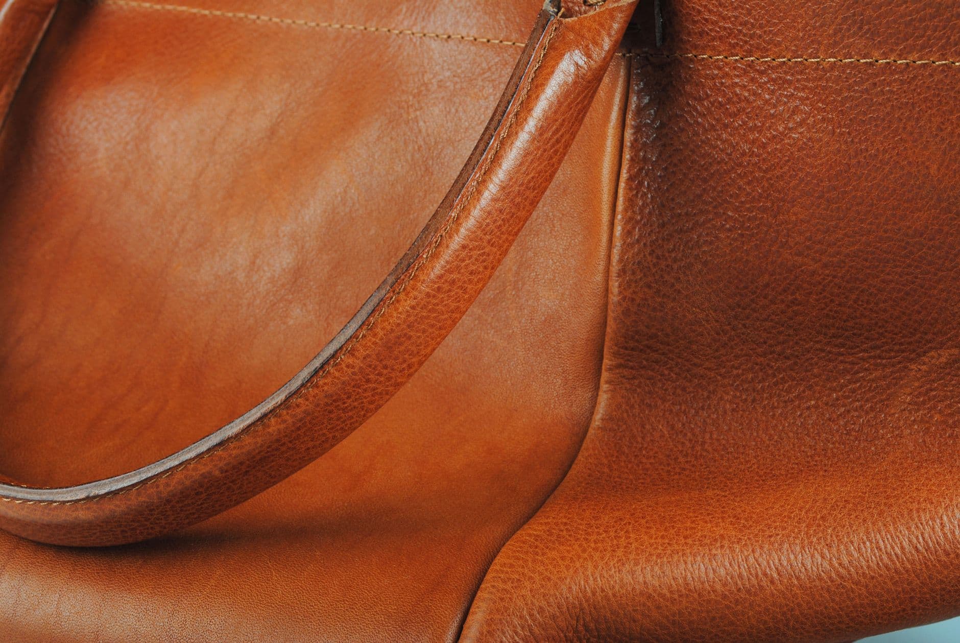 Patagonia 03 Tan Leather Duffle Bag
